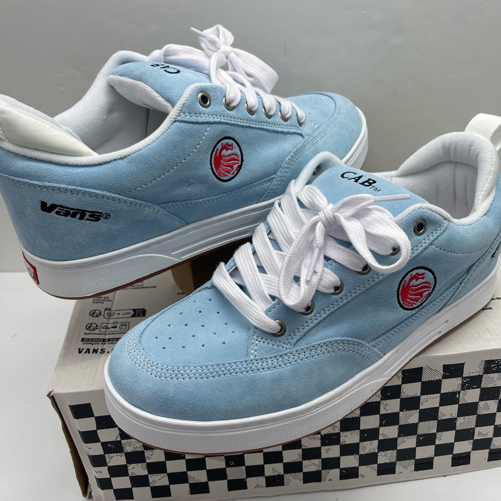 Vans Men’s Skate Cab 4
Baby Blue
VN000D3J689 Sneakers - Picture 12 of 16